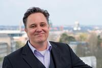 Dr. Uwe Fraunholz